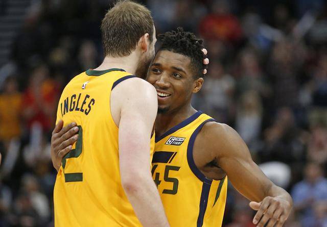 验和巨星效 验和巨星效